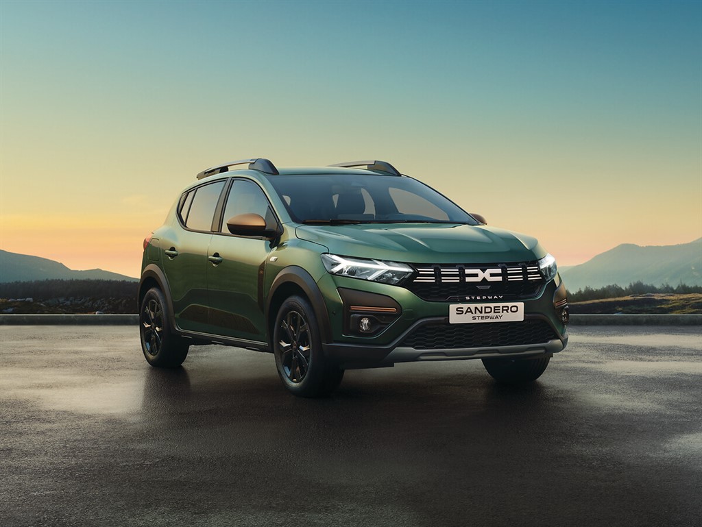TÜRKİYE’NİN EN ÇOK TERCİH EDİLEN B-SUV modeli: DACIA SANDERO STEPWAY