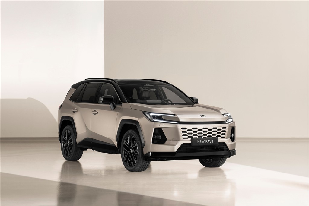 Toyota Yeni Nesil RAV4’ün Dünya Prömiyerini Gerçekleştirdi