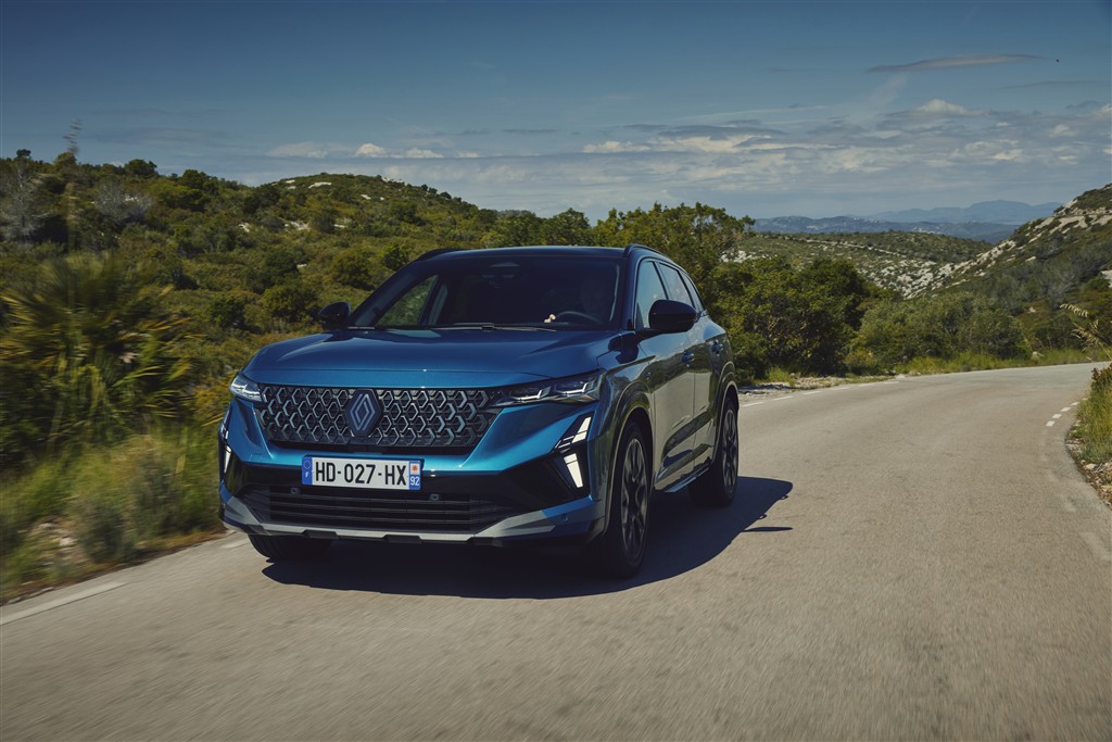Daha İddialı, Daha Güçlü Yeni Renault Austral Türkiye’de Satışa Sunuldu