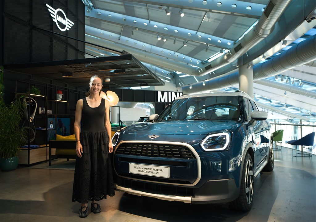 MINI, Türk Tenisinin Geleceği Zeynep Sönmez’in Başarı Yolculuğuna Eşlik Ediyor