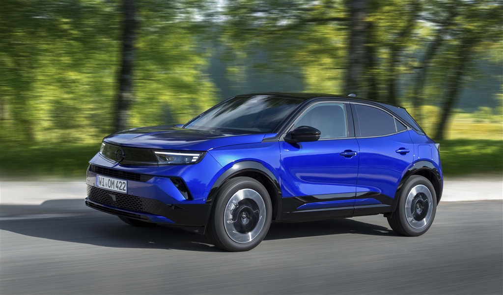 48V Hibrit Teknolojisine Sahip Opel Corsa ve Mokka Türkiye’de!